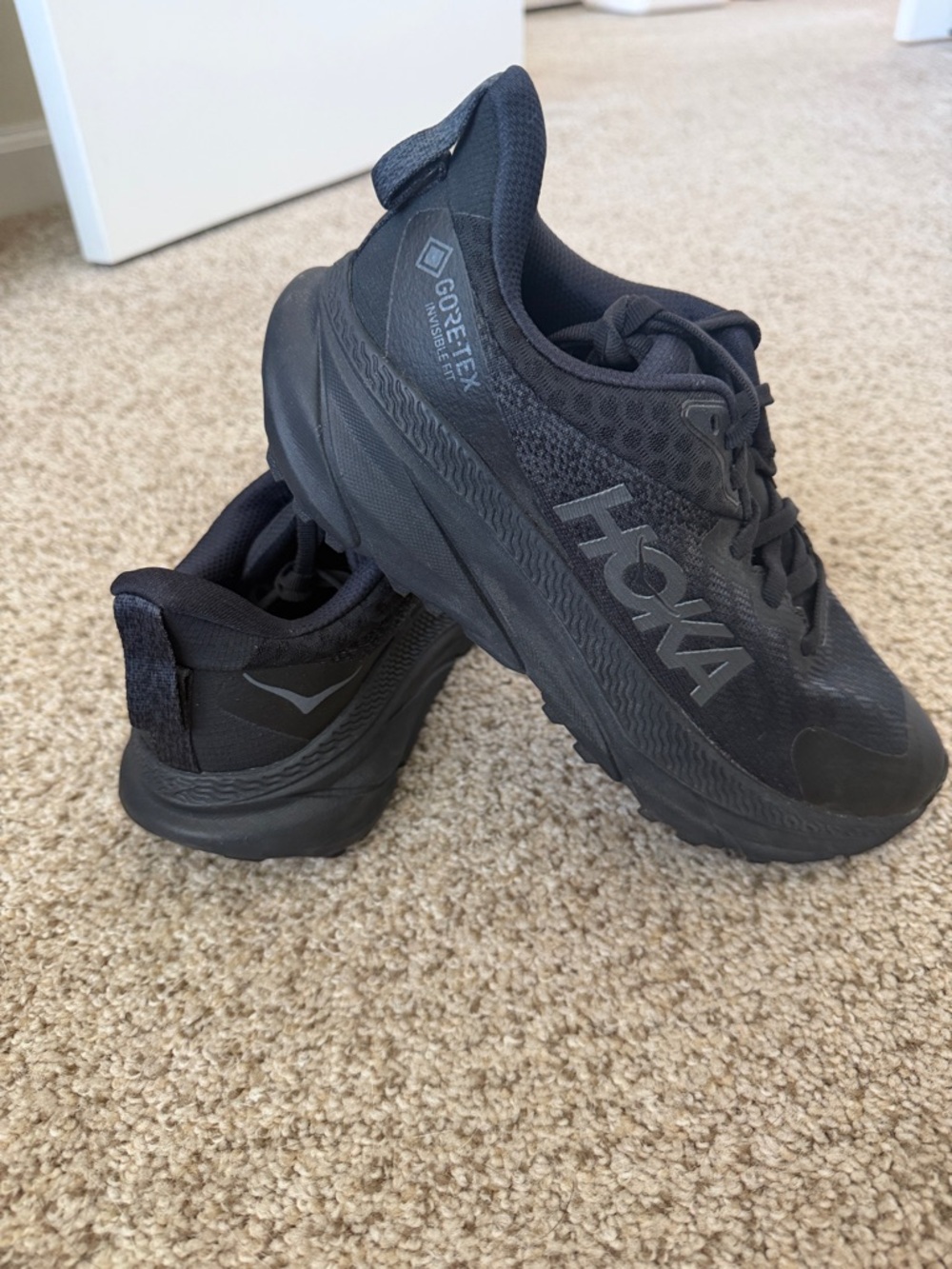 Hoka Black ATR Challenger 7 GORE-TEX Trail Running Shoes Women’s 7
